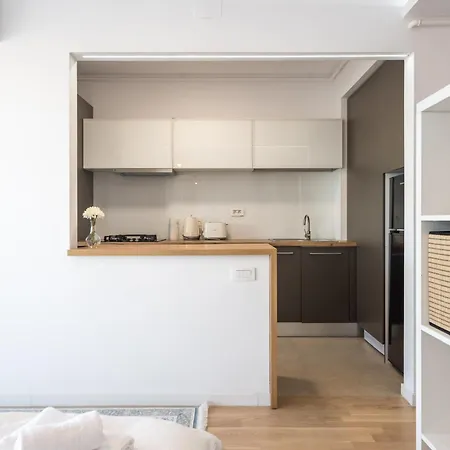 Zen 3 & 4 - Elegant In Prime Location Daire Bükreş