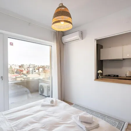 Zen 3 & 4 - Elegant In Prime Location Appartamento