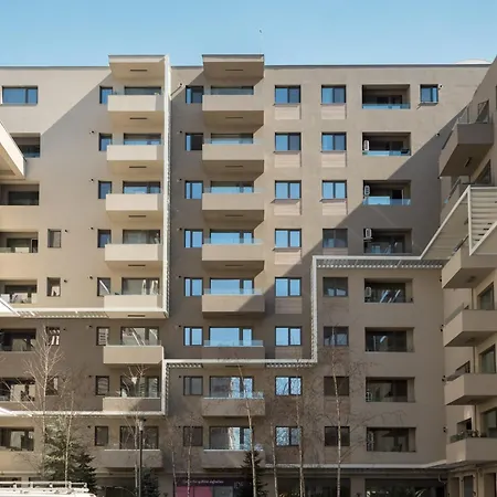 Zen 3 & 4 - Elegant In Prime Location * Bükreş