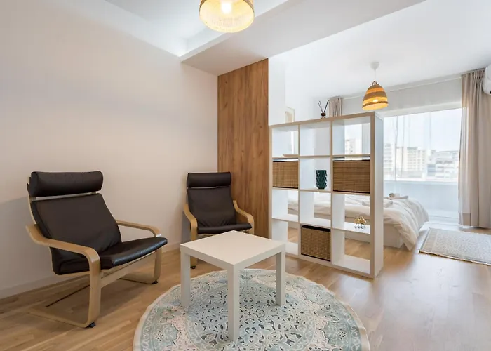 Zen 3 & 4 - Elegant In Prime Location