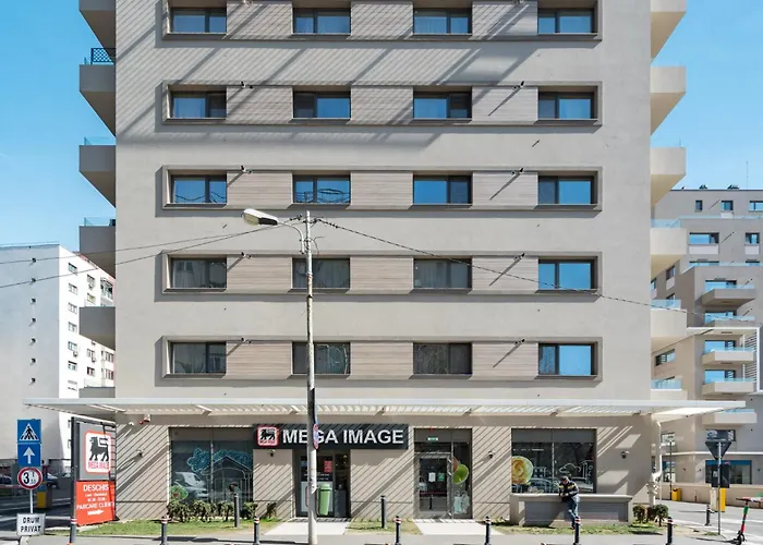 Zen 3 & 4 - Elegant In Prime Location *